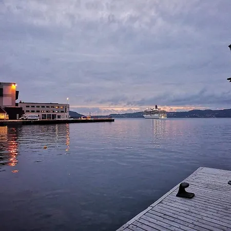 In The Heart Of - Walk To Bryggen & Restaurants Διαμέρισμα *